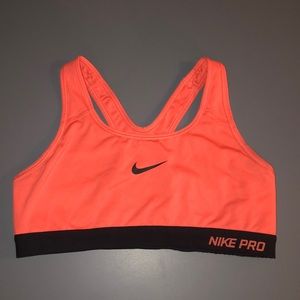 Nike Sports Bra, Coral.